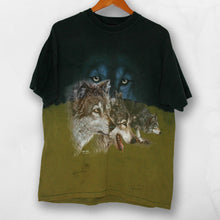 Load image into Gallery viewer, Vintage Alaska Grey Wolf Acid Wash T-Shirt [L]
