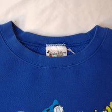 Load image into Gallery viewer, Vintage Walt Disney World Sweatshirt [XL]
