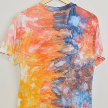 Load image into Gallery viewer, Vintage Tie Dye Hard Rock Cafe T-Shirt [M]
